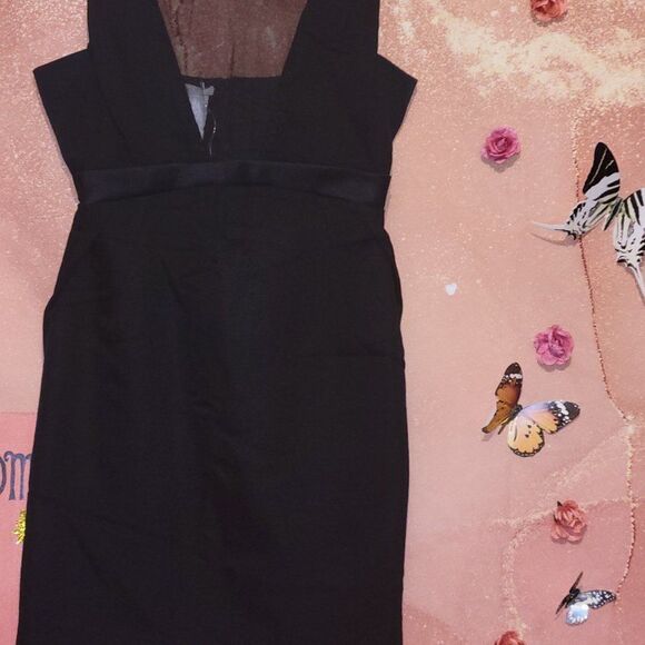 * * POLLINI BLACK WOOL SHEATH DRESS - Picture 9 of 10